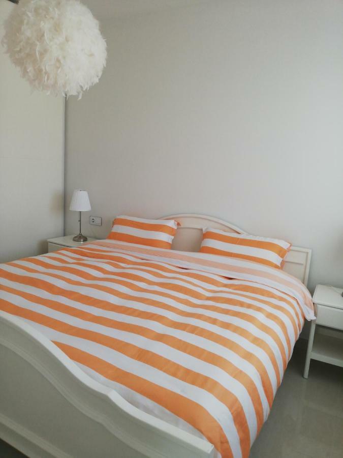 Amay 880 Nr 38 Torrevieja Exterior photo